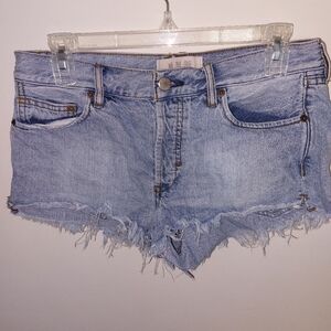 "WE THE FREE" denim short shorts